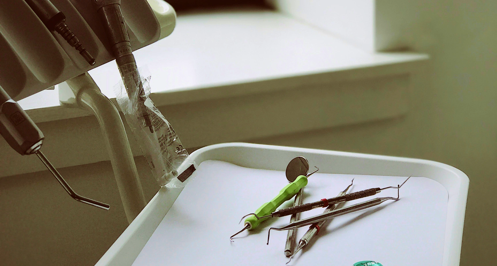 Blog Image dentist instruments